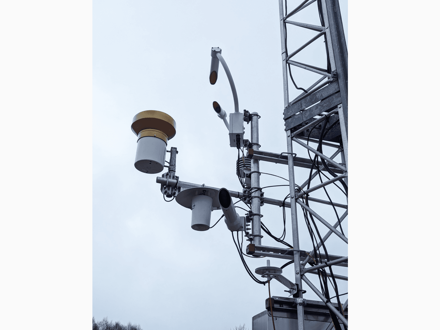 Ontario: Municipal Airport Automated Weather Observation System (AWOS) image 1