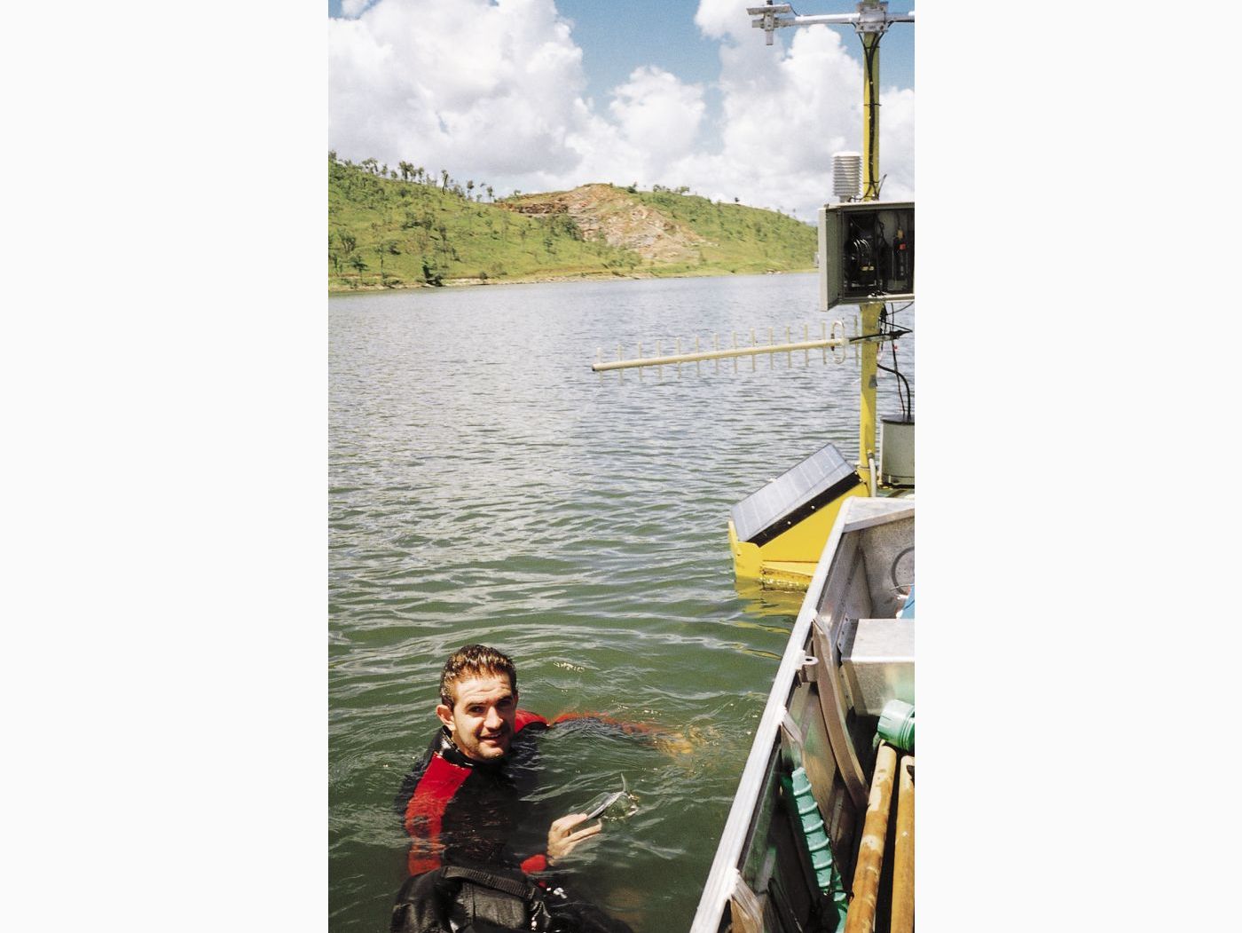 Australia: Buoy-Based Weather Station image 1