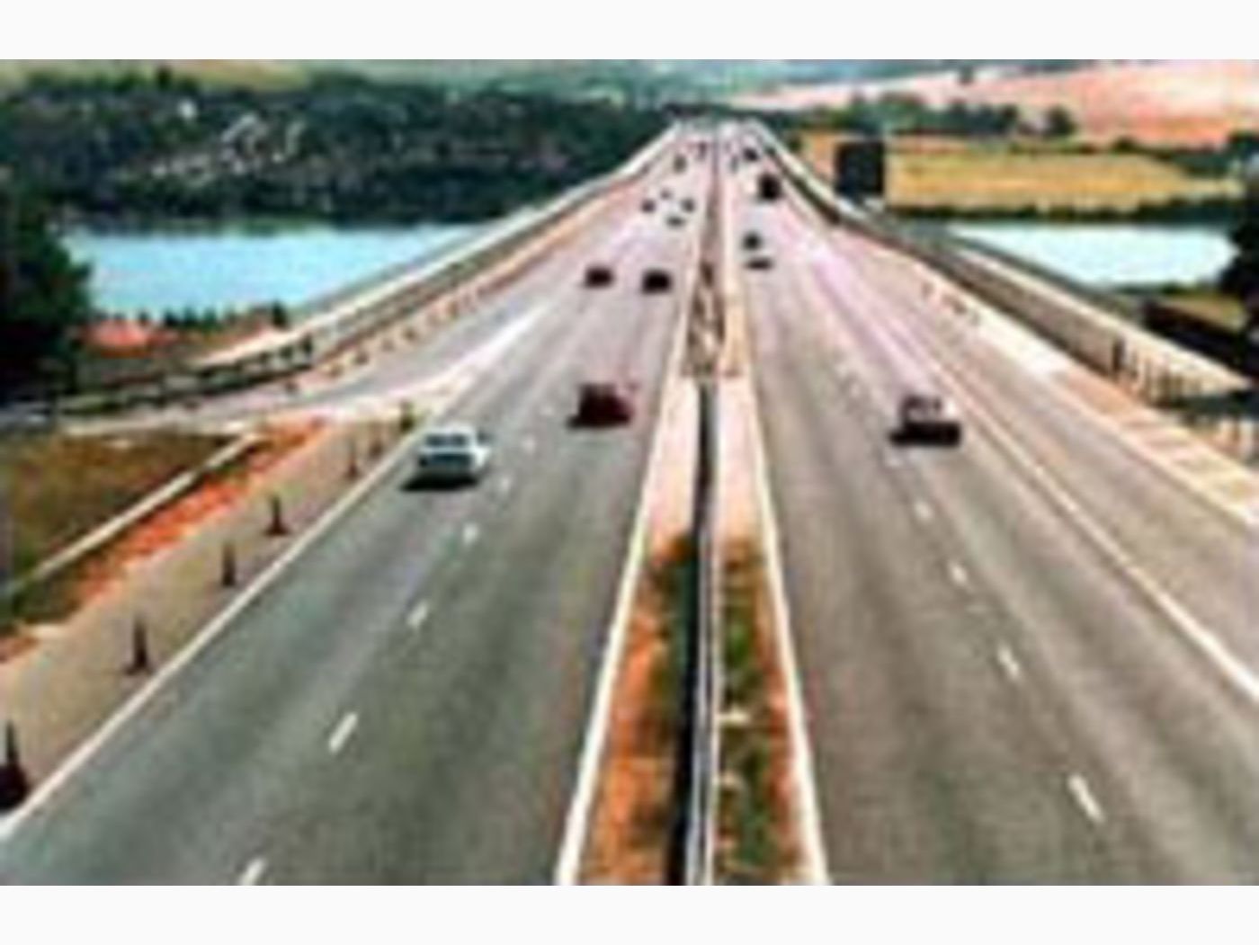 England: Monitoring Bridge Deck Movement image 1