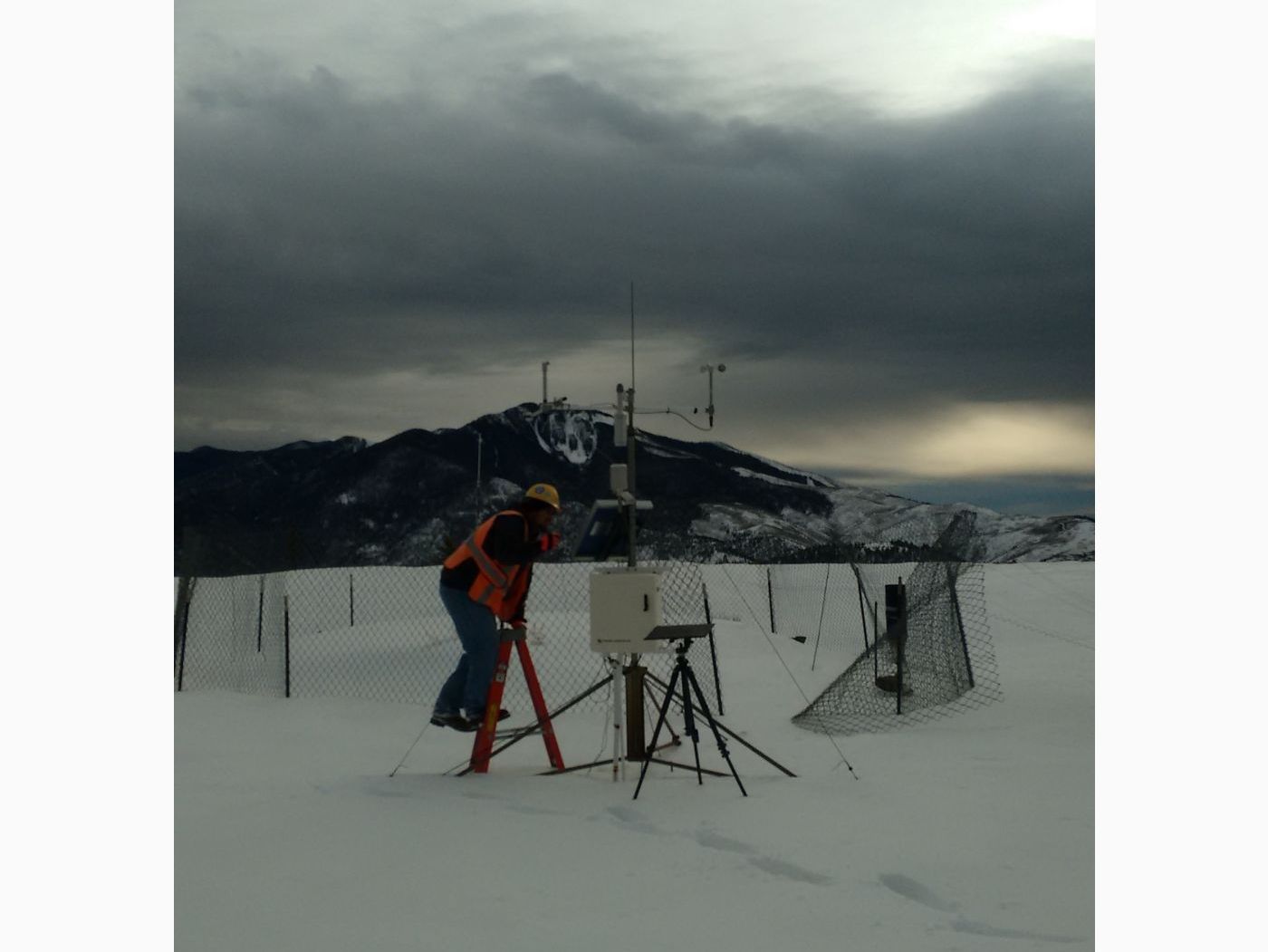 New Mexico: Meteorological Monitoring at a Mine image 1