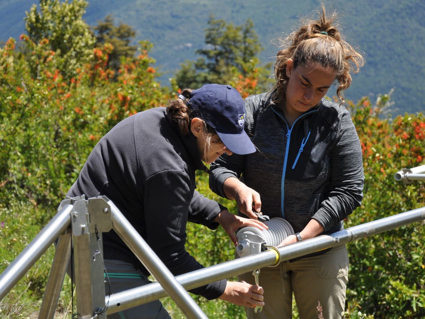 Argentina: Measuring Mountain Weather Conditions image 1