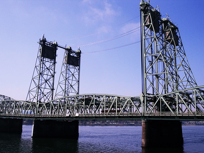 Oregon: Bridge Lift Span Performance image 1
