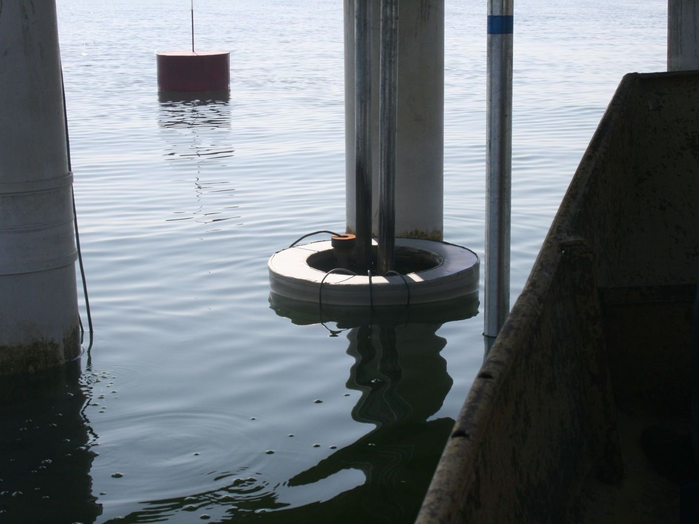 China: Lake Weather and Water image 1