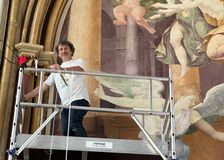 France: Restoring a Royal Chapel image 1