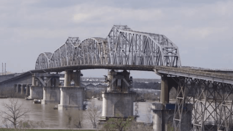 Louisiana: Monitoring Bridge Expansion