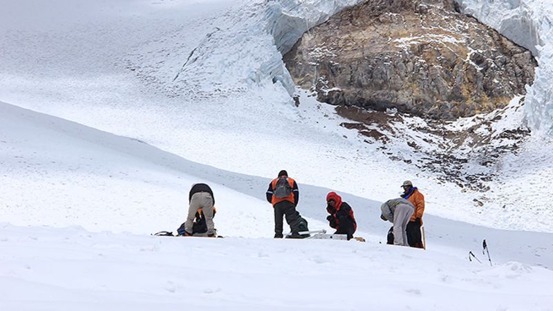 Peru: High-Elevation Weather on Glaciers