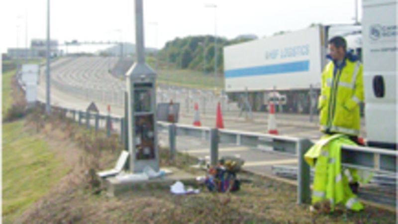 English Channel Tunnel: Road Weather and Ice-Warning System
