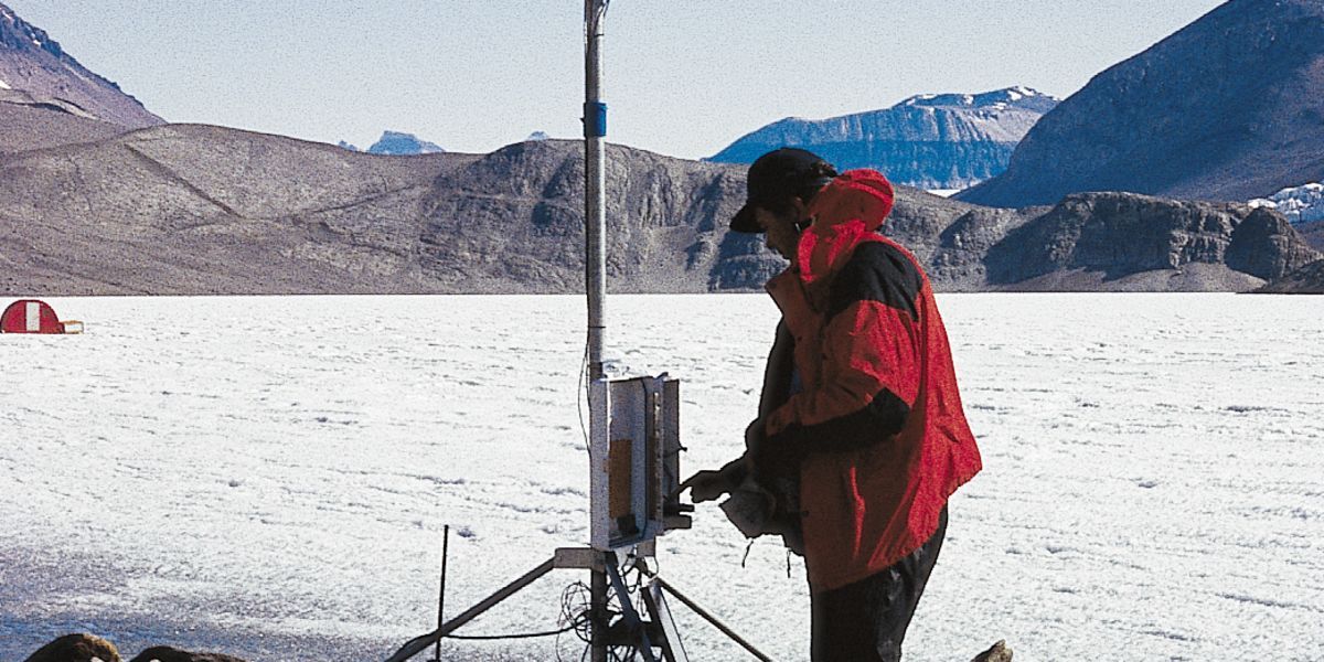 Antarctica: Dry Valley Ecosystems
